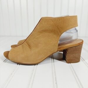 FRANCO SARTO RACHEL 2  Leather Cut Out Tan Peep Toe Booties  A570